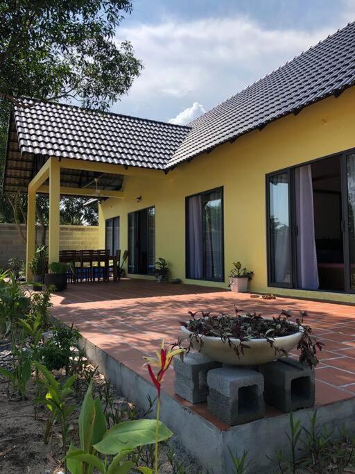 Fisherman Village Boutique Villas - Beachfront Ham Tan Eksteriør billede
